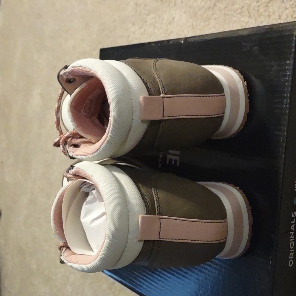 True Craft Wage Hiker Boots - Picture 4 of 6